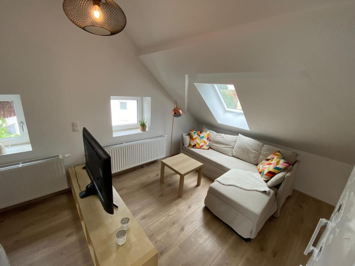 Helle 2 Zi. Wohnung Naehe Flughafen Muenchen Haimhausen  Exteriör bild